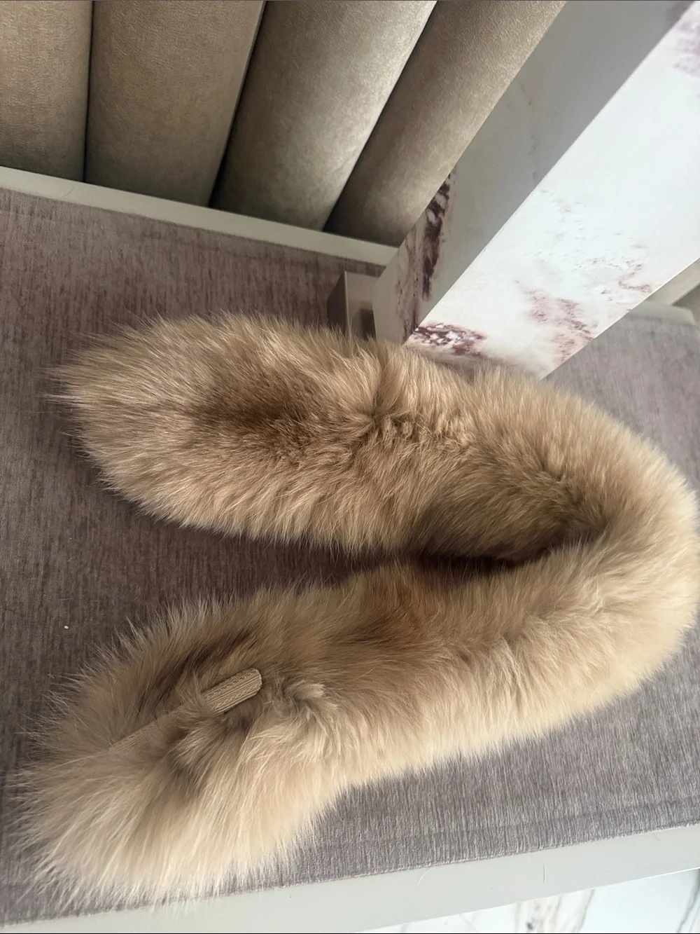 Genuine Fox fur clip on scarf